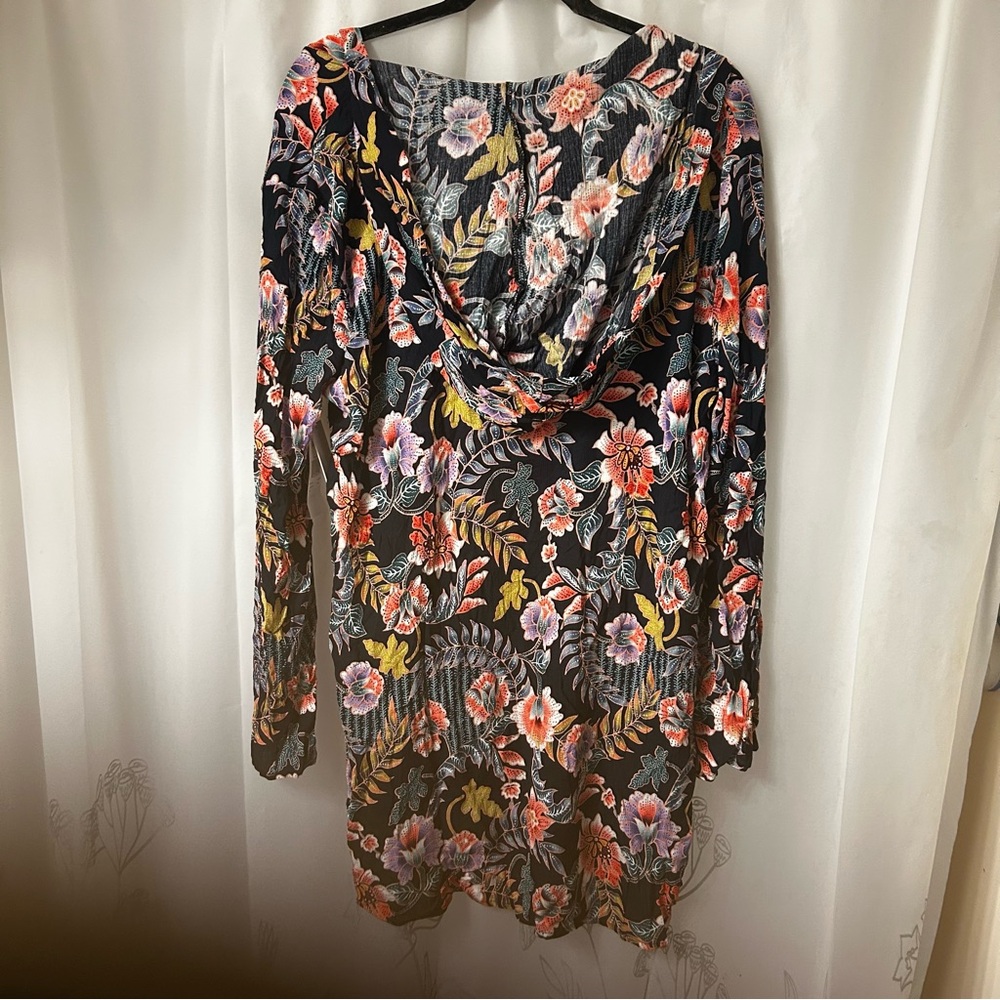 New Raisins Navy Floral Hooded‎ Bathing suit Cover-Up. Size XL - Picture 10 of 13